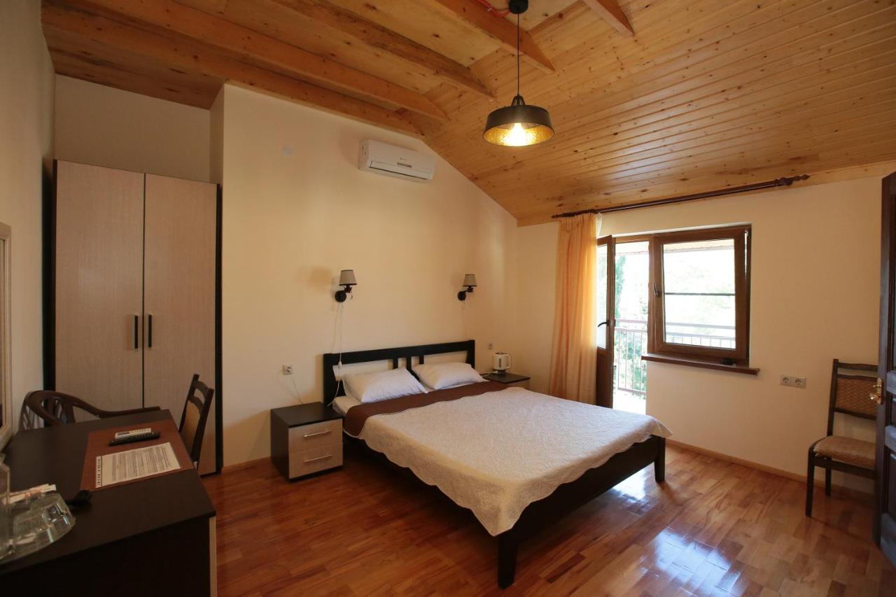 Киараз Старт Hotel ปิซุนดา ภายนอก รูปภาพ
